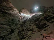 Спасён турист, застрявший на утёсе в Юте во время снежной бури